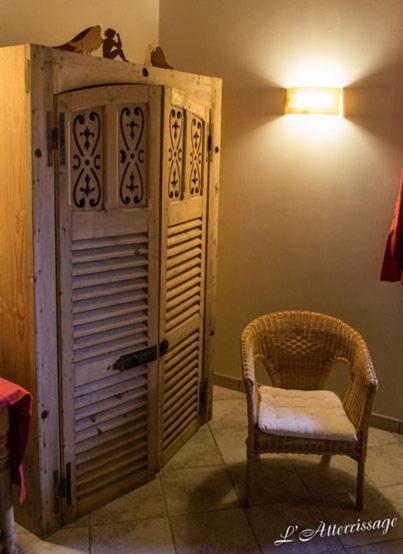 L'Atterrissage Bed & Breakfast Santes Exterior foto